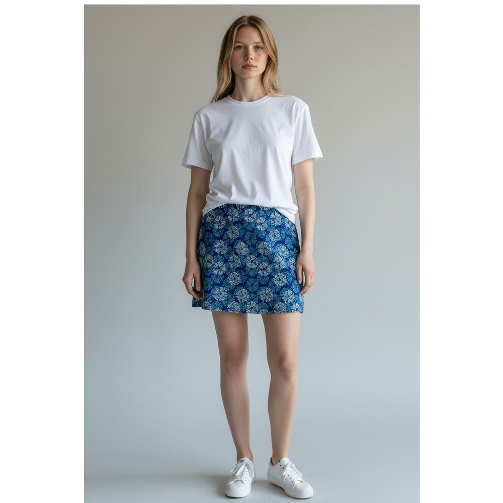Tranquility by Colorado Clothing Blue Floral Mandala Active Skort Small S